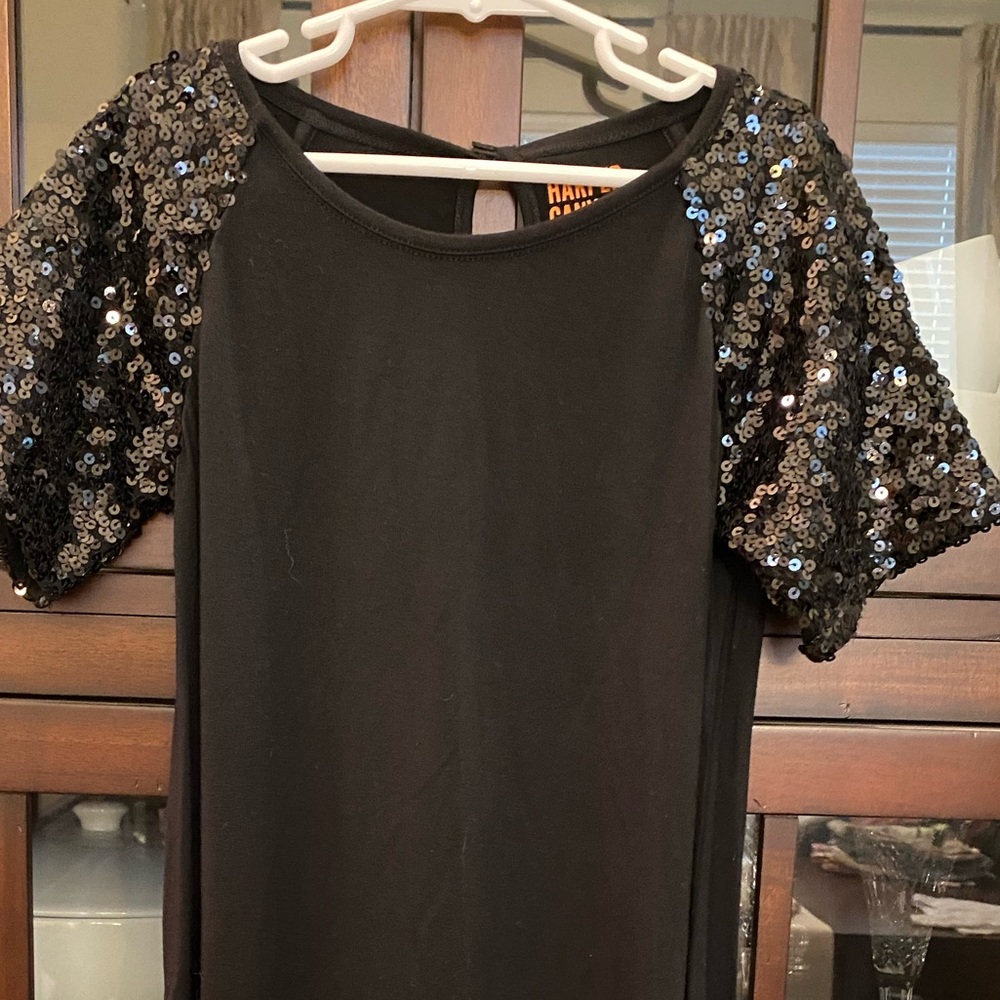 Harper Canyon black dress with sequined sleeves